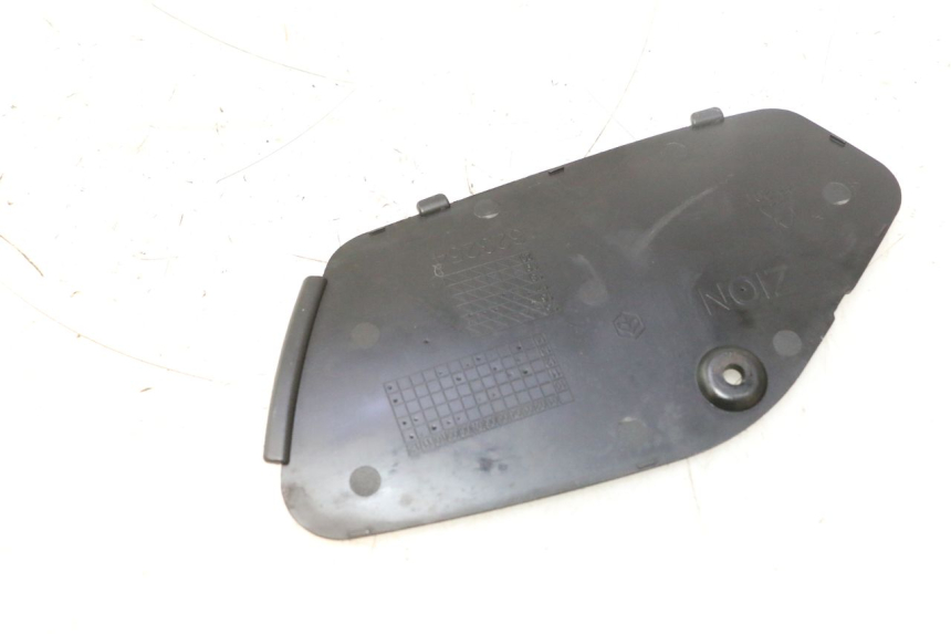 photo de SPORTELLO DESTRA PIAGGIO MP3 500 (2016 - 2018) - Dettaglio del componente