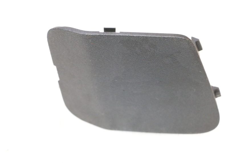 photo de SPORTELLO DESTRA PEUGEOT SATELIS COMPRESSOR K15 125 (2006 - 2009) - Dettaglio del componente