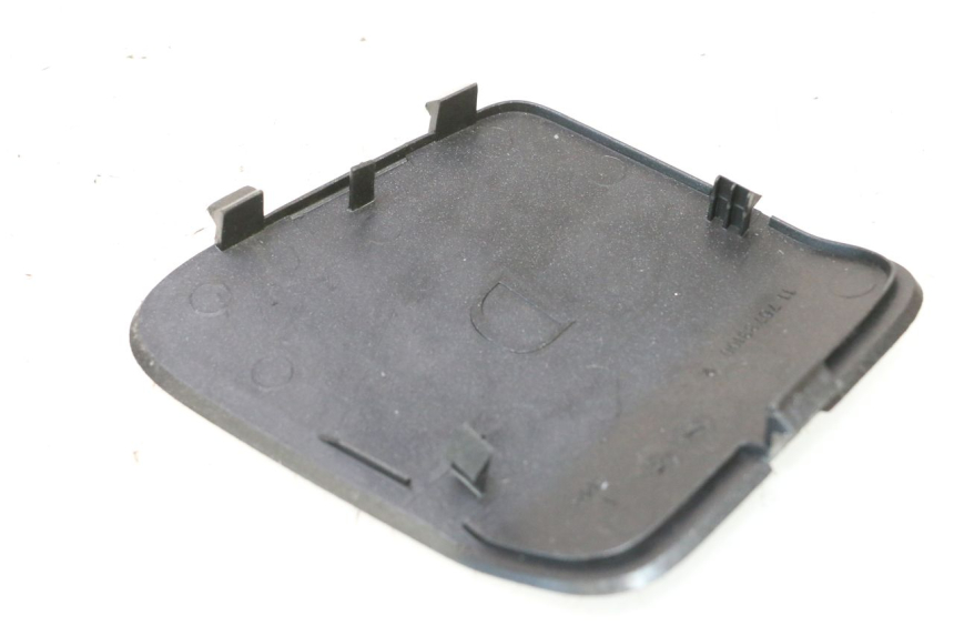 photo de SPORTELLO DESTRA PEUGEOT SATELIS COMPRESSOR K15 125 (2006 - 2009) - Primo piano tecnico