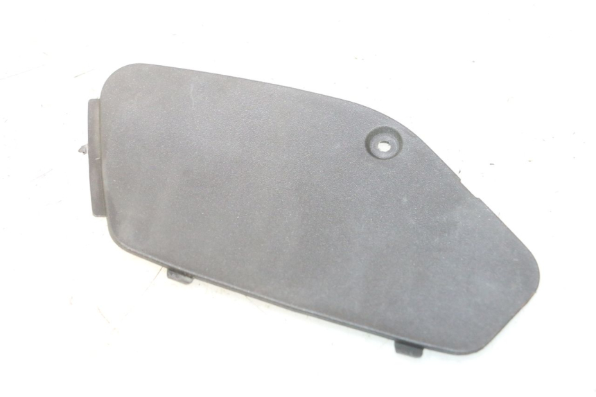 photo de SPORTELLO DESTRA PIAGGIO X8 STREET 125 (2006 - 2007) - Vista principale