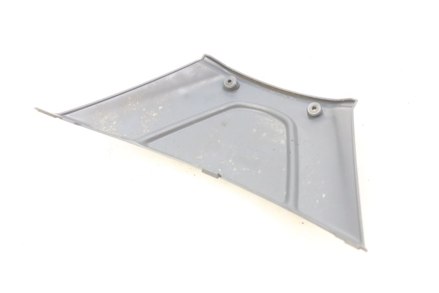 photo de SPORTO DI ISPEZIONE PIAGGIO FLY 100 (2006 - 2010) - Dettaglio del componente