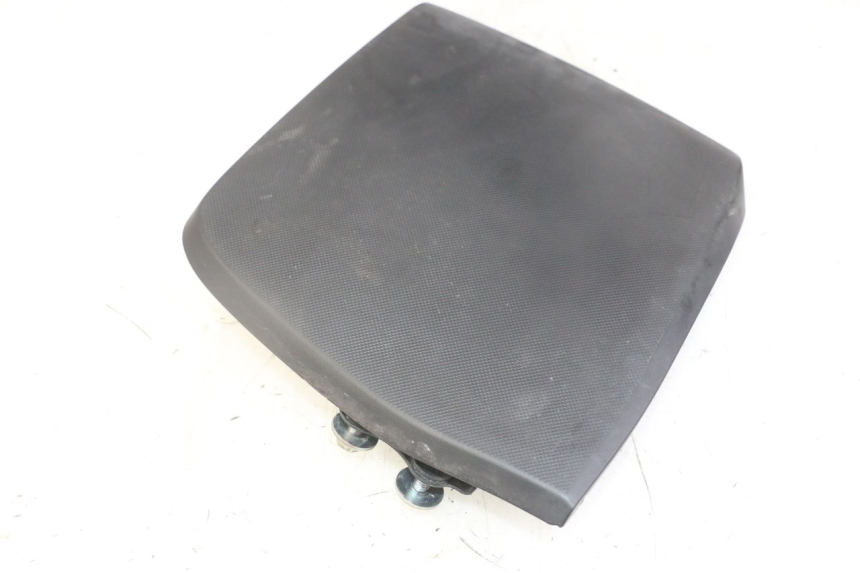 photo de SPORTELLO SINISTRO HONDA FORZA ABS 300 (2013 - 2017) - Primo piano tecnico