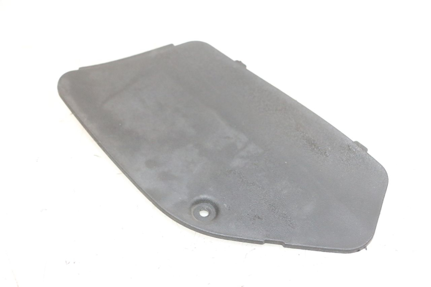 photo de SPORTELLO SINISTRO PIAGGIO MP3 125 (2006 - 2014) - Zoom sullo stato d'uso