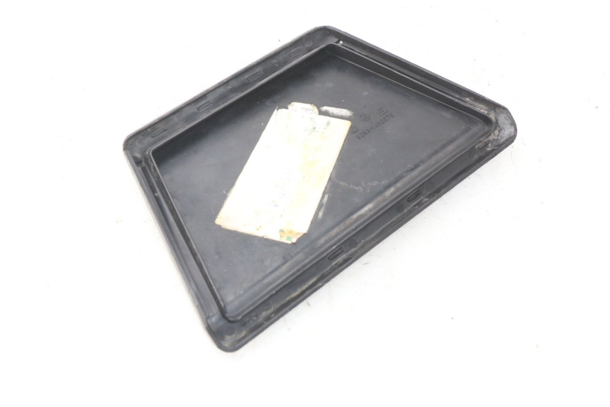 photo de Sportello di ispezione BMW K100 1000 (1982 - 1990) - Primo piano tecnico