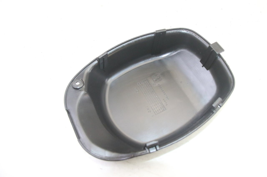 photo de SPORTO DI ISPEZIONE PEUGEOT KISBEE 2T 50 (2010 - 2017) - Zoom sullo stato d'uso