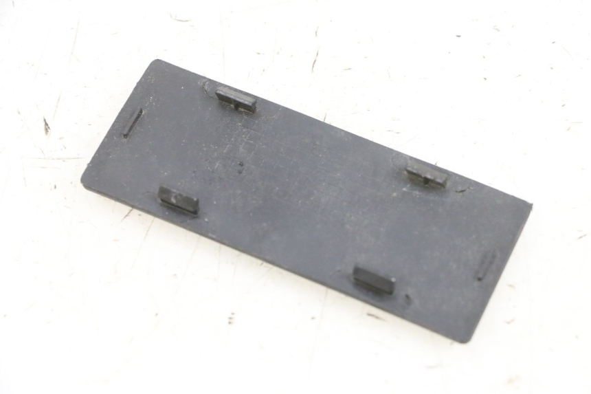 photo de SPORTELLO EFUN PUSA 1 - Dettaglio del componente