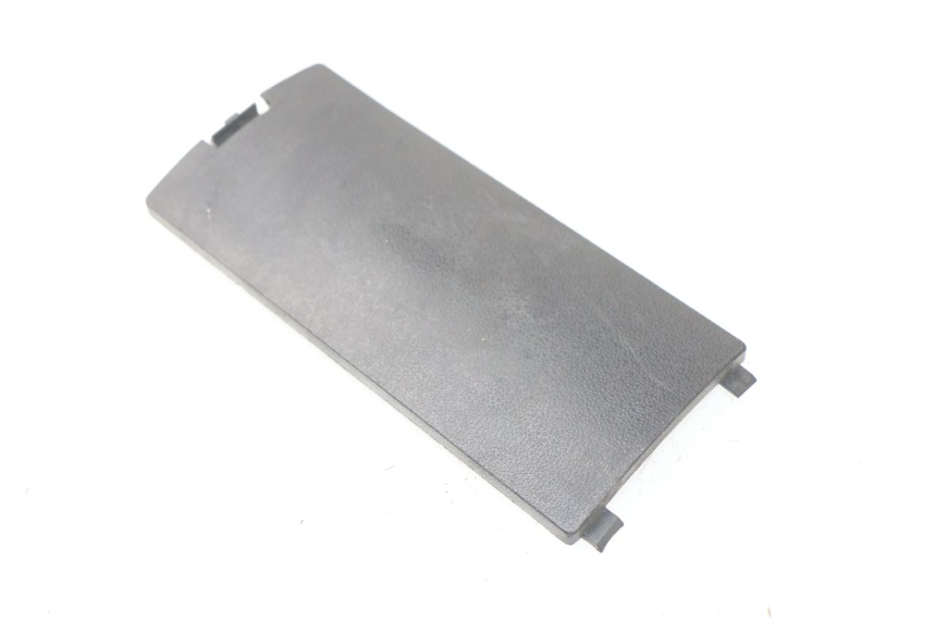 photo de Sportello di ispezione APRILIA SR 2T 50 (2018 - 2022) - Vista principale