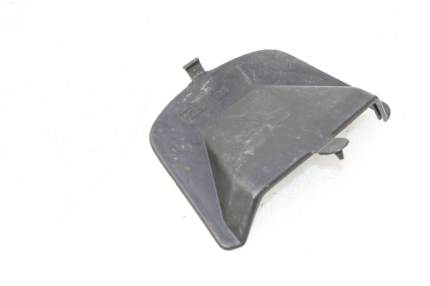 photo de SPORTELLO PEUGEOT TREKKER 50 (1995 - 2004) - Dettaglio del componente