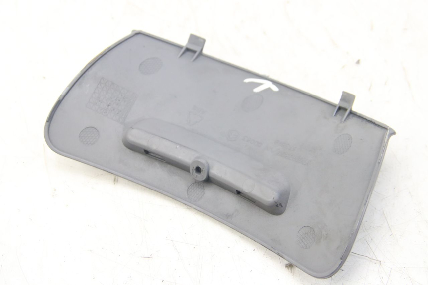 photo de SPORTO DI ISPEZIONE PIAGGIO VESPA SPRINT 2T 50 (2014 - 2018) - Zoom sullo stato d'uso