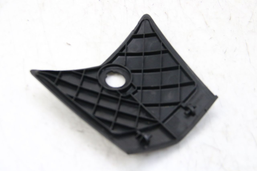 photo de SPORTO DI ISPEZIONE PEUGEOT VIVACITY NEW 2T 50 (2008 - 2017) - Altra angolazione