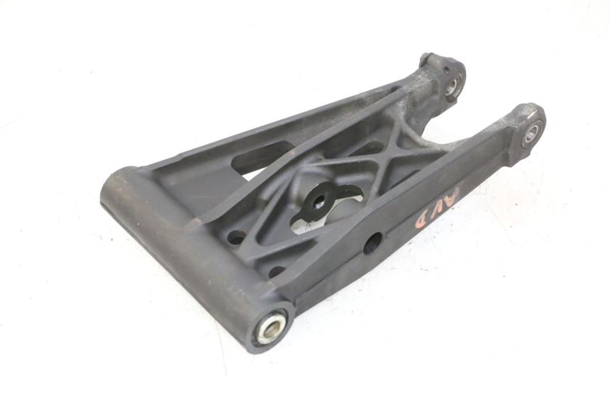 photo de BRACCIO OSCILLANTE ANTERIORE QUADRO 4 4D 350 (2015 - 2018) - Vista principale