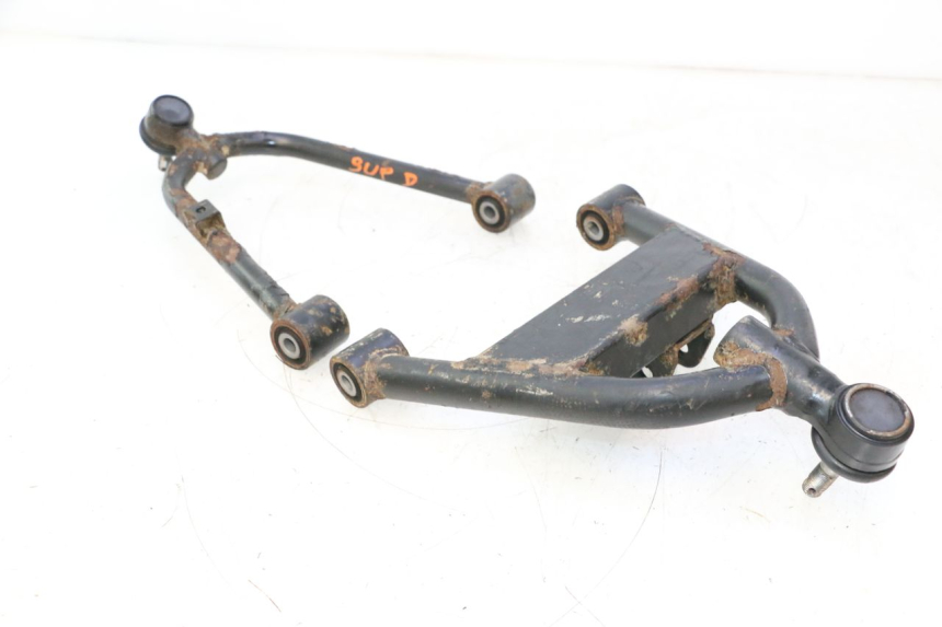 photo de BRACCIO OSCILLANTE ANTERIORE KYMCO MXU R 250 (2004 - 2010) - Ricambio usato controllato