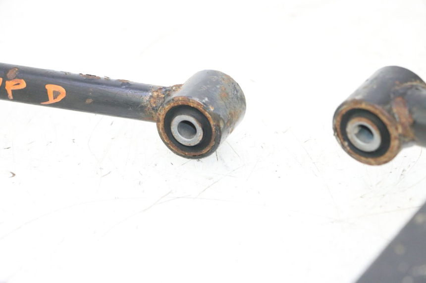 photo de BRACCIO OSCILLANTE ANTERIORE KYMCO MXU R 250 (2004 - 2010) - Marcature e riferimenti originali