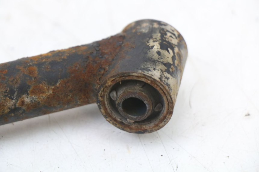 photo de TRIANGOLO ANTERIORE HONDA TRX 300 (1988 - 2000) - Primo piano ad alta risoluzione