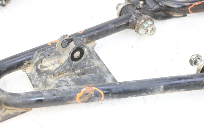 photo de BRACCIO OSCILLANTE ANTERIORE YAMAHA YFM R RAPTOR 250 (2008 - 2014) - Dettaglio del componente