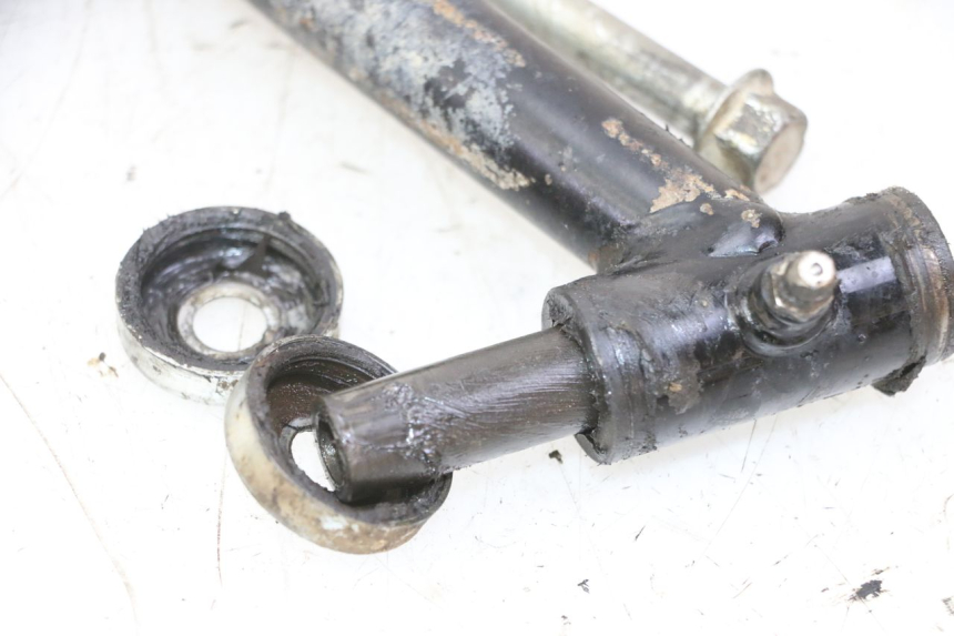 photo de BRACCIO OSCILLANTE ANTERIORE YAMAHA YFM R RAPTOR 250 (2008 - 2014) - Caratteristiche distintive