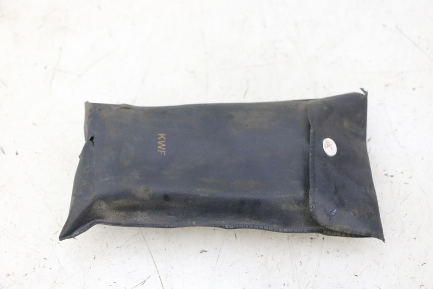 photo de KIT UTENSILI HONDA CBF 125 (2009 - 2015) - Zoom sullo stato d'uso