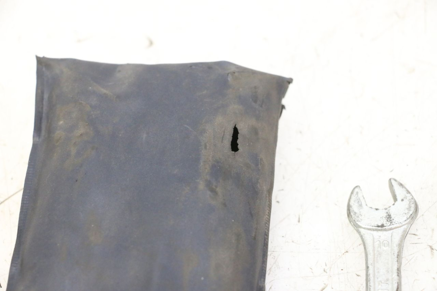 photo de KIT UTENSILI HONDA CBF 125 (2009 - 2015) - Stato della superficie e materiale