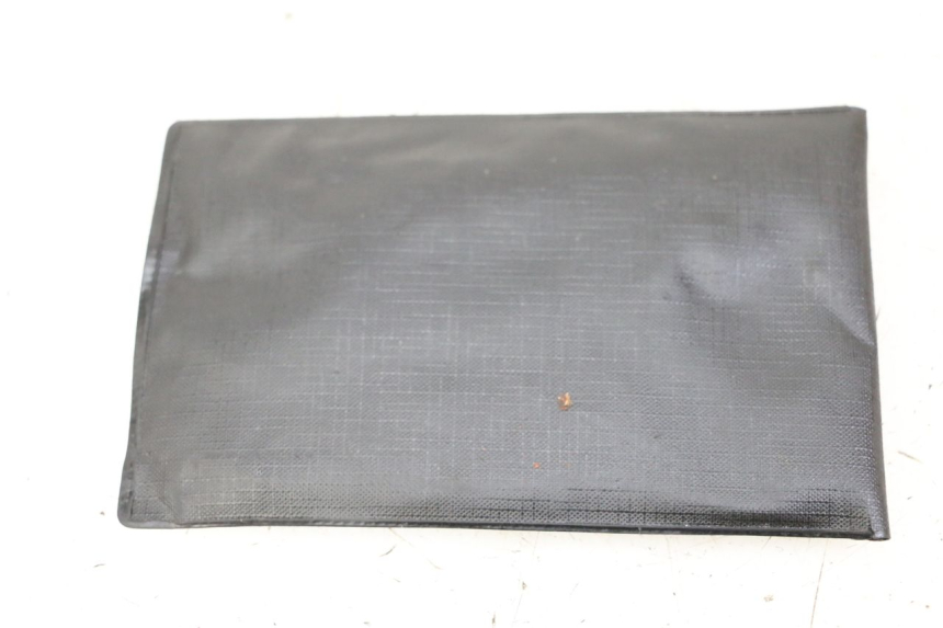 photo de KIT UTENSILI HONDA FES S-WING SWING ABS 125 (2007 - 2015) - Zoom sullo stato d'uso