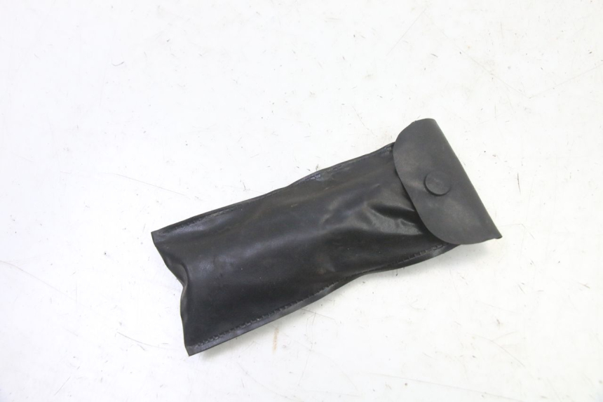 photo de KIT UTENSILI SYM JET 14 4T 50 (2018 - 2022) - Zoom sullo stato d'uso