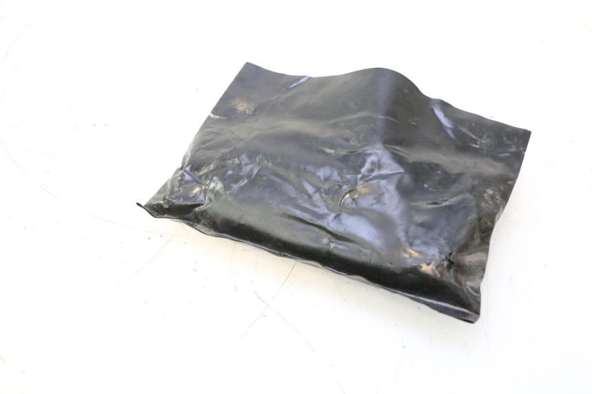 photo de SET DI ATTREZZI PIAGGIO MP3 LT 400 (2007 - 2012) - Dettaglio del componente