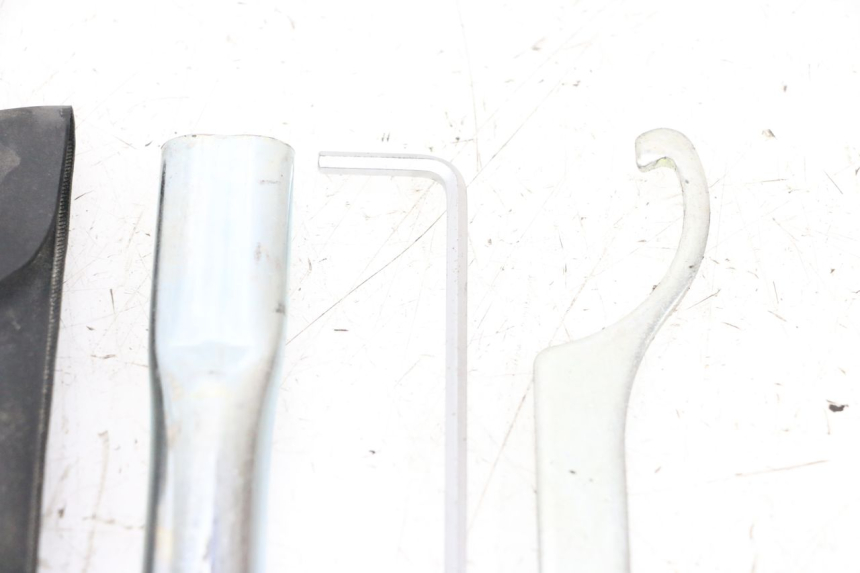 photo de KIT UTENSILI YAMAHA MT-07 MT07 ABS 700 (2018 - 2020) - Vista d'insieme del prodotto