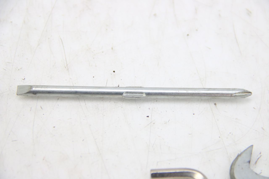 photo de SET DI ATTREZZI JM MOTORS OLDIES 4T 50 (2010 - 2020) - Dettaglio del componente