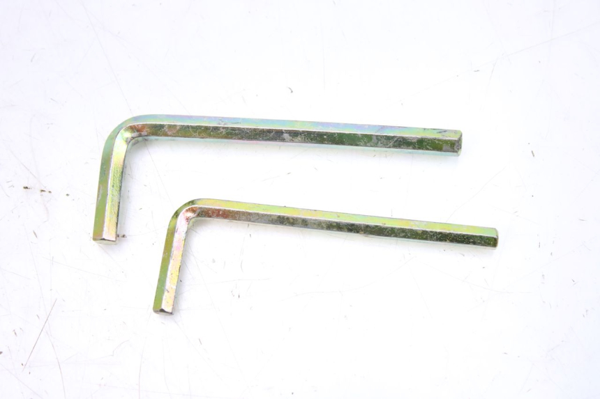 photo de SET DI ATTREZZI KEEWAY OUTLOOK 125 (2007 - 2013) - Primo piano tecnico