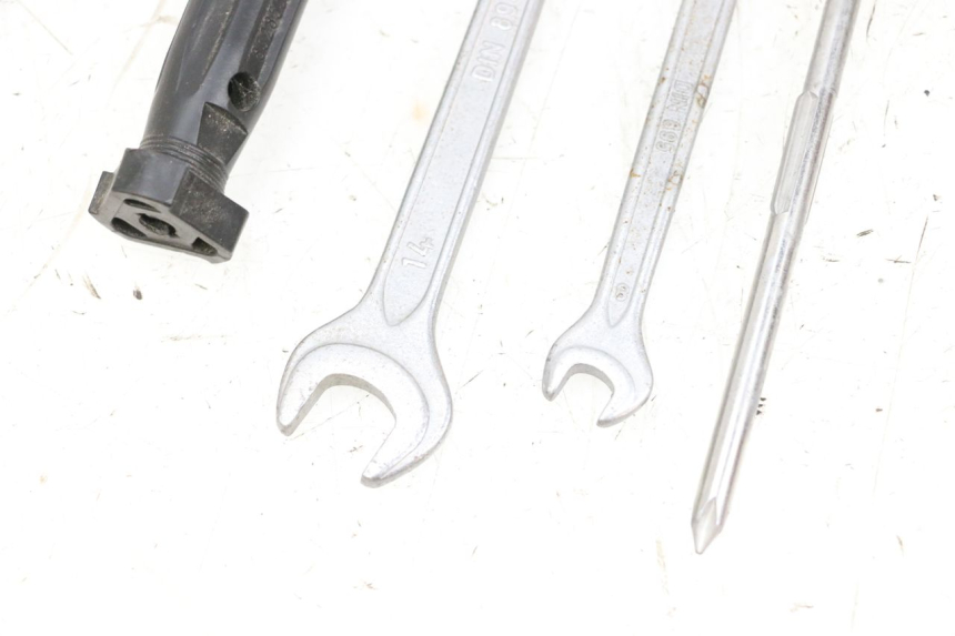 photo de KIT UTENSILI BMW R GS 1250 (2021 - 2024) - Primo piano tecnico