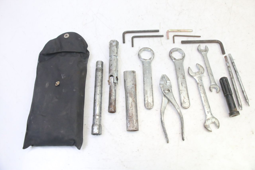 photo de KIT UTENSILI SUZUKI SV S 650 (2003 - 2009) - Vista principale