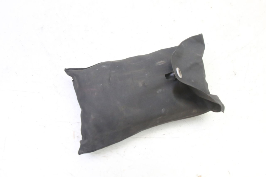 photo de KIT UTENSILI SUZUKI SV S 650 (2003 - 2009) - Dettagli dei punti di fissaggio