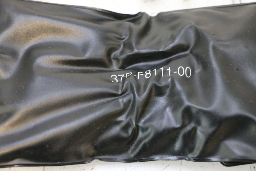 photo de SET DI ATTREZZI YAMAHA X-MAX XMAX 125 (2010 - 2013) - Altra angolazione