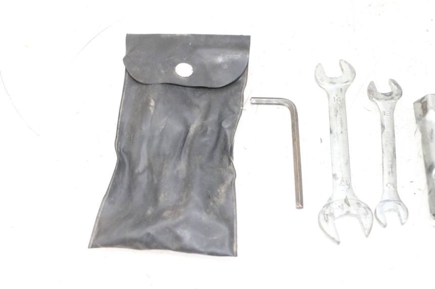 photo de KIT UTENSILI YAMAHA YFM R RAPTOR 250 (2008 - 2014) - Dettagli dei punti di fissaggio