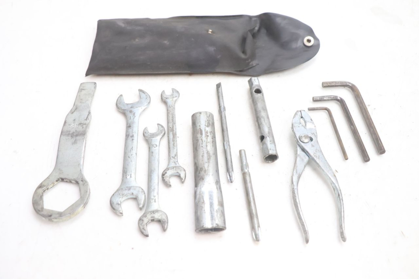 photo de KIT UTENSILI KAWASAKI ZX-6R ZX6R 600 (2000 - 2002) - Vista principale