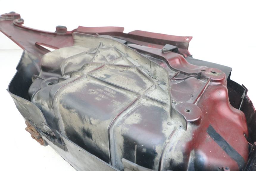 photo de VALIGIA DESTRA HONDA NTV DEAUVILLE 650 (1998 - 2001) - Stato della superficie e materiale