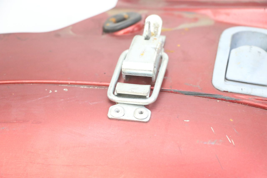 photo de VALIGIA DESTRA HONDA NTV DEAUVILLE 650 (1998 - 2001) - Focus sulla struttura