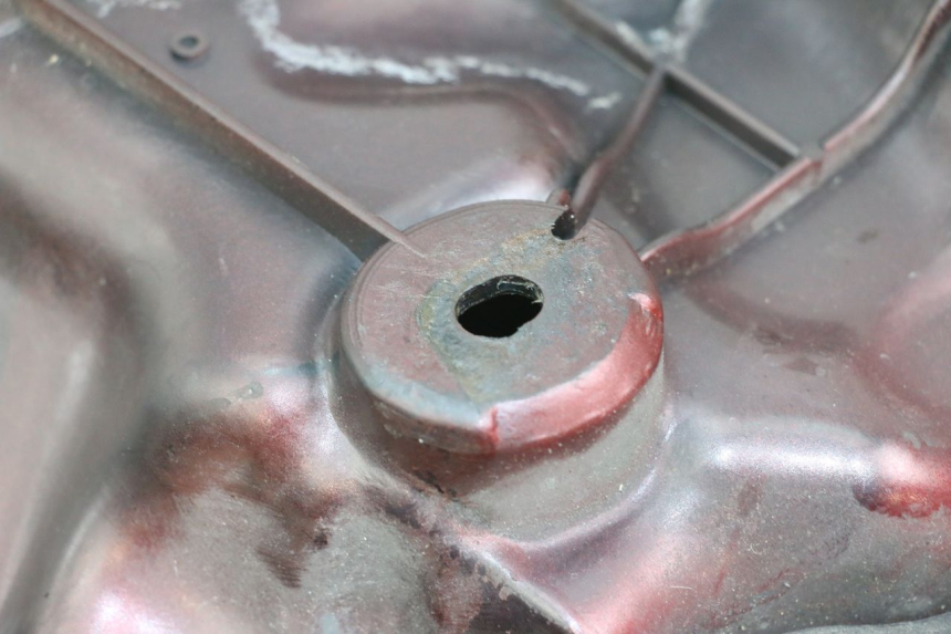 photo de VALIGIA DESTRA HONDA NTV DEAUVILLE 650 (1998 - 2001) - Altra angolazione