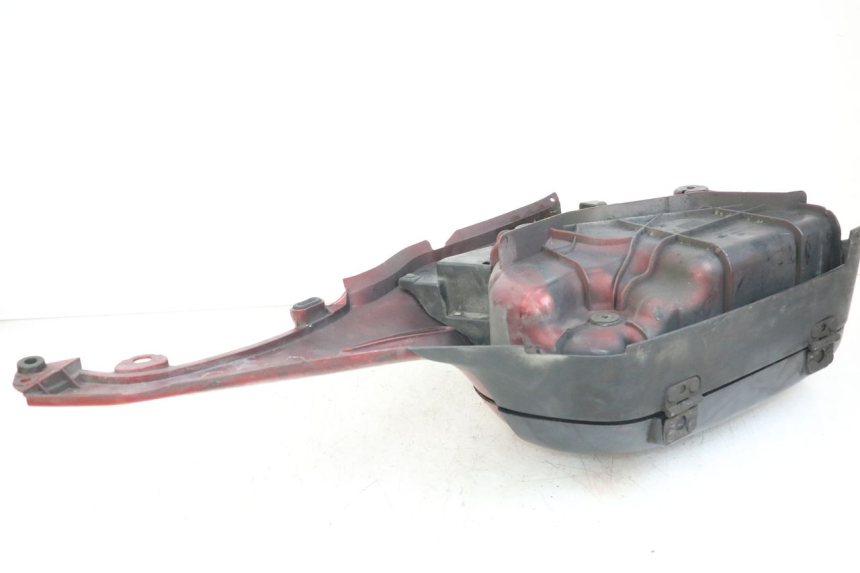 photo de VALIGIA DESTRA HONDA NTV DEAUVILLE 650 (1998 - 2001) - Dettagli dei punti di fissaggio