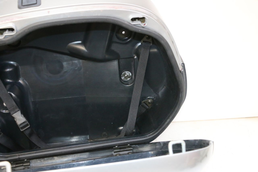 photo de VALIGIA SINISTRA HONDA NTV DEAUVILLE 650 (2001 - 2006) - Zoom sullo stato d'uso