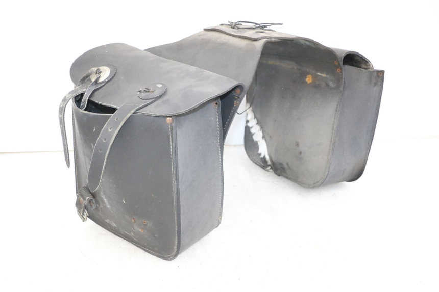 photo de VALIGIA SUZUKI GZ MARAUDER 125 (1998 - 2004) - Vista principale