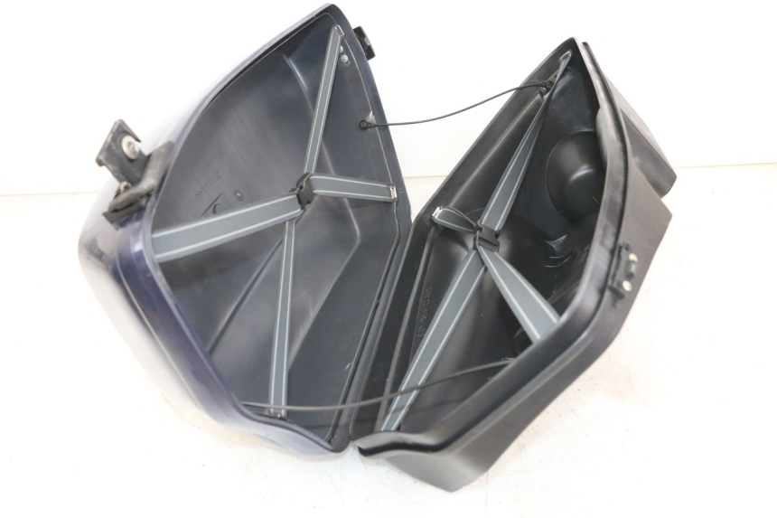 photo de VALIGIA APRILIA SCARABEO GT 125 (1999 - 2007) - Zoom sui componenti