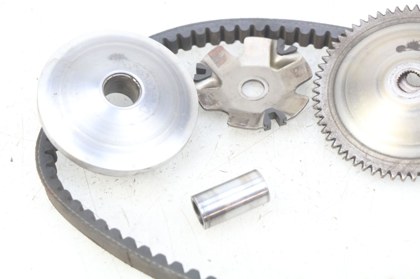 photo de VARIATORE KYMCO AGILITY 16+ 4T 50 (2018 - 2023) - Altra angolazione