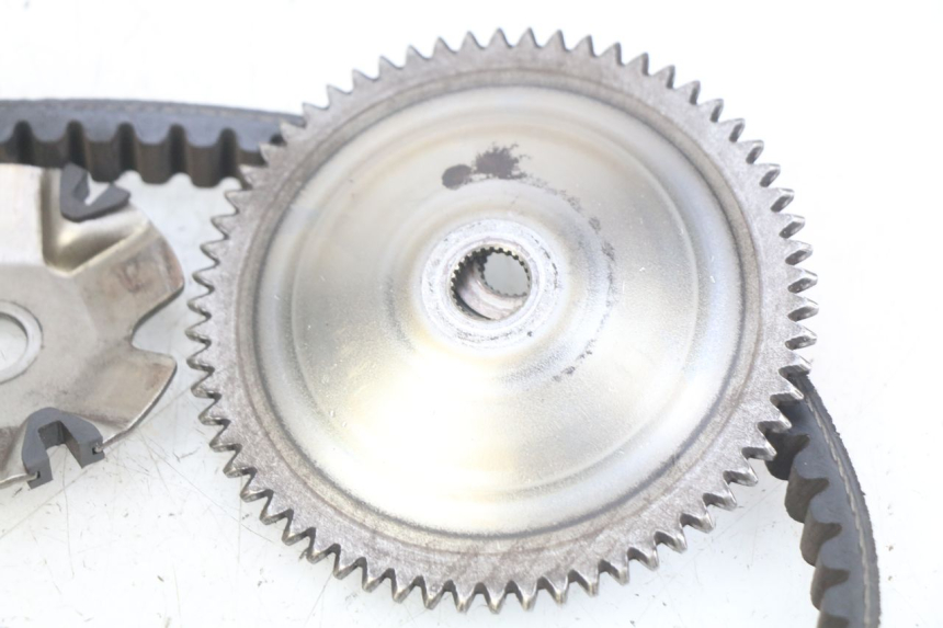 photo de VARIATORE KYMCO AGILITY 16+ 4T 50 (2018 - 2023) - Primo piano tecnico