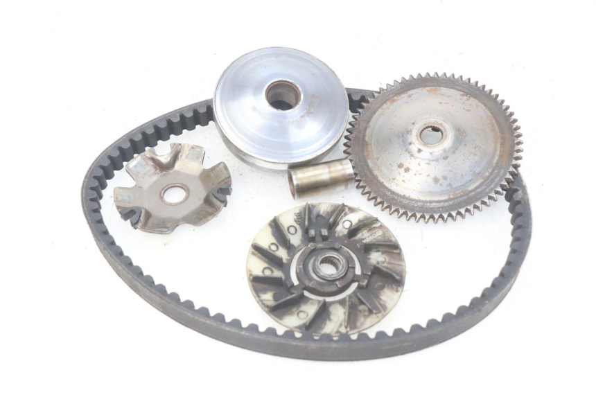 photo de VARIATORE KYMCO AGILITY 4T 50 (2018 - 2022) - Stato della superficie e materiale