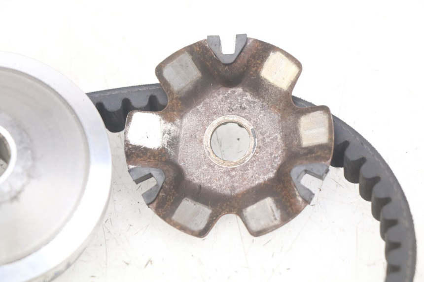 photo de VARIATORE KYMCO AGILITY 4T 50 (2005 - 2018) - Altra angolazione