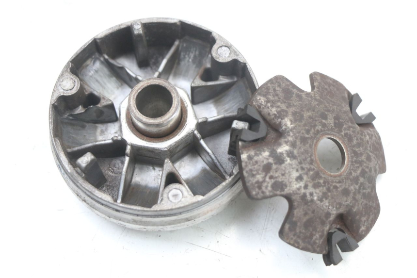 photo de VARIATORE KYMCO AGILITY 4T 50 (2005 - 2018) - Dettagli dei punti di fissaggio