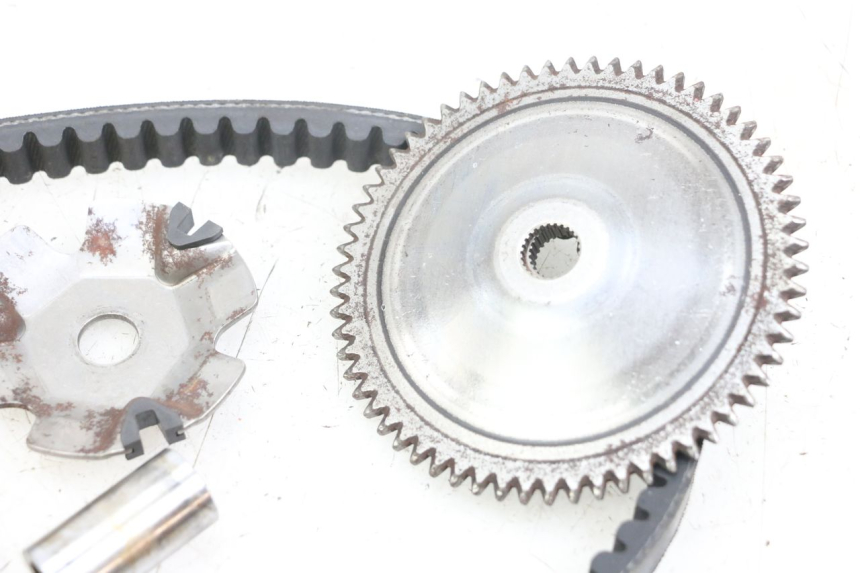 photo de VARIATORE KYMCO AGILITY 4T 50 (2018 - 2022) - Altra angolazione