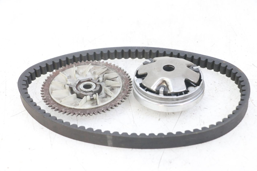 photo de VARIATORE KYMCO AGILITY 4T 50 (2018 - 2022) - Dettaglio del componente