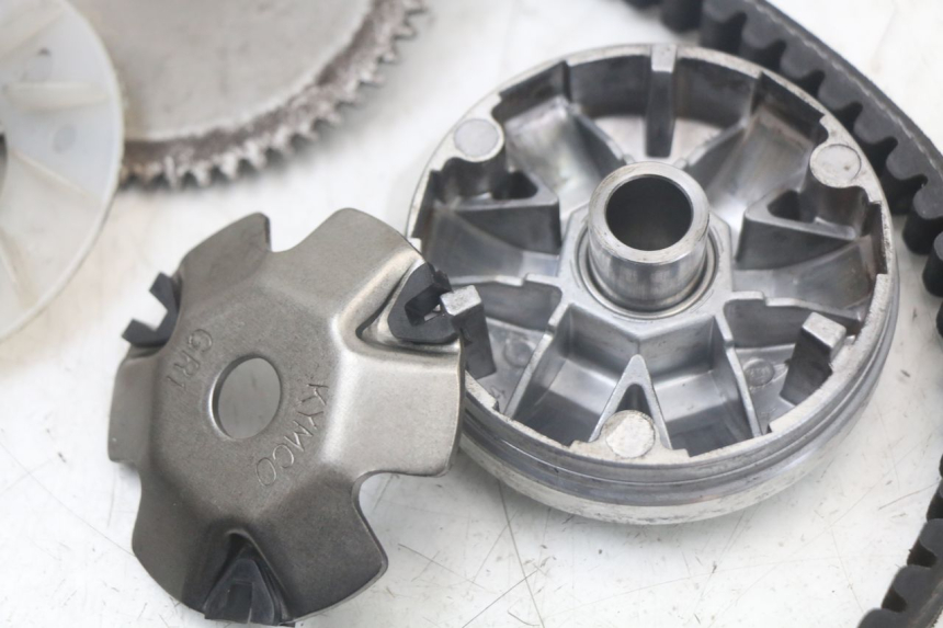 photo de VARIATORE KYMCO AGILITY 4T 50 (2018 - 2022) - Primo piano tecnico