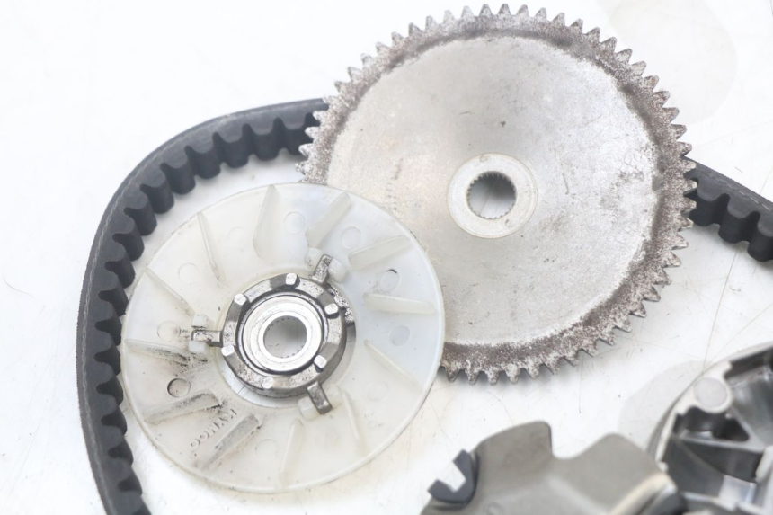 photo de VARIATORE KYMCO AGILITY 4T 50 (2018 - 2022) - Vista d'insieme del prodotto